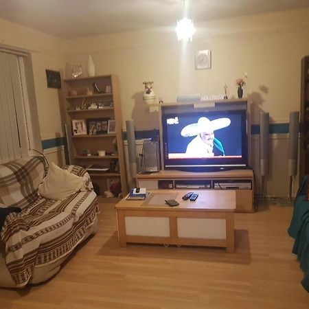 Double Bedroom In Liverpool Zewnętrze zdjęcie