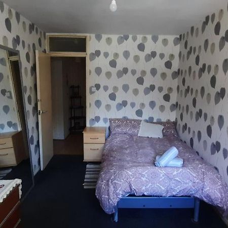Double Bedroom In Liverpool Zewnętrze zdjęcie